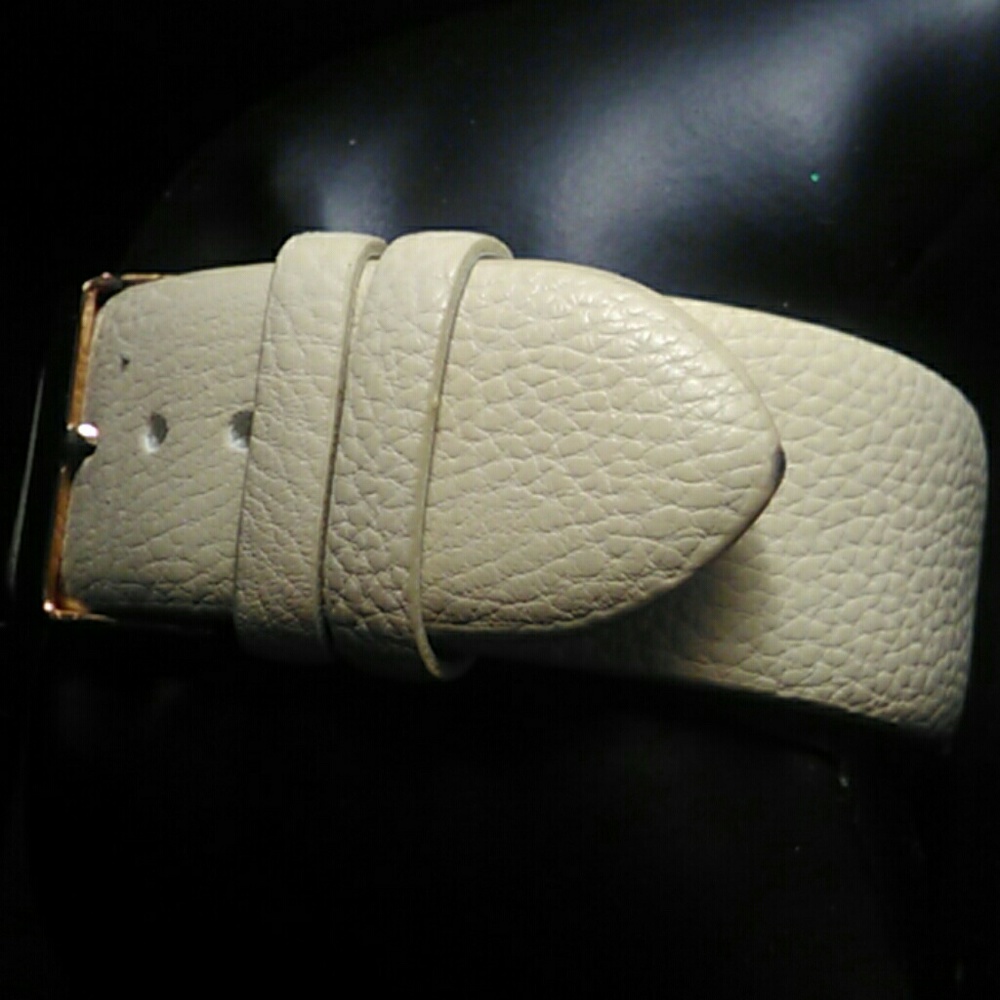 Men's Geneva Watch Tan - Picture 3 of 3